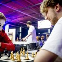 Gaming fans bring electric energy to Rotterdam as TwitchCon arrives | World News