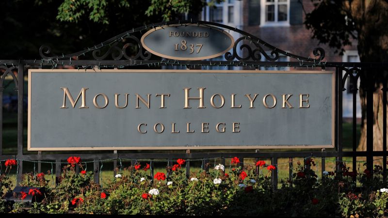‘Time is of the essence’: Pause on international student visa interviews sends schools on another Trump-induced scramble